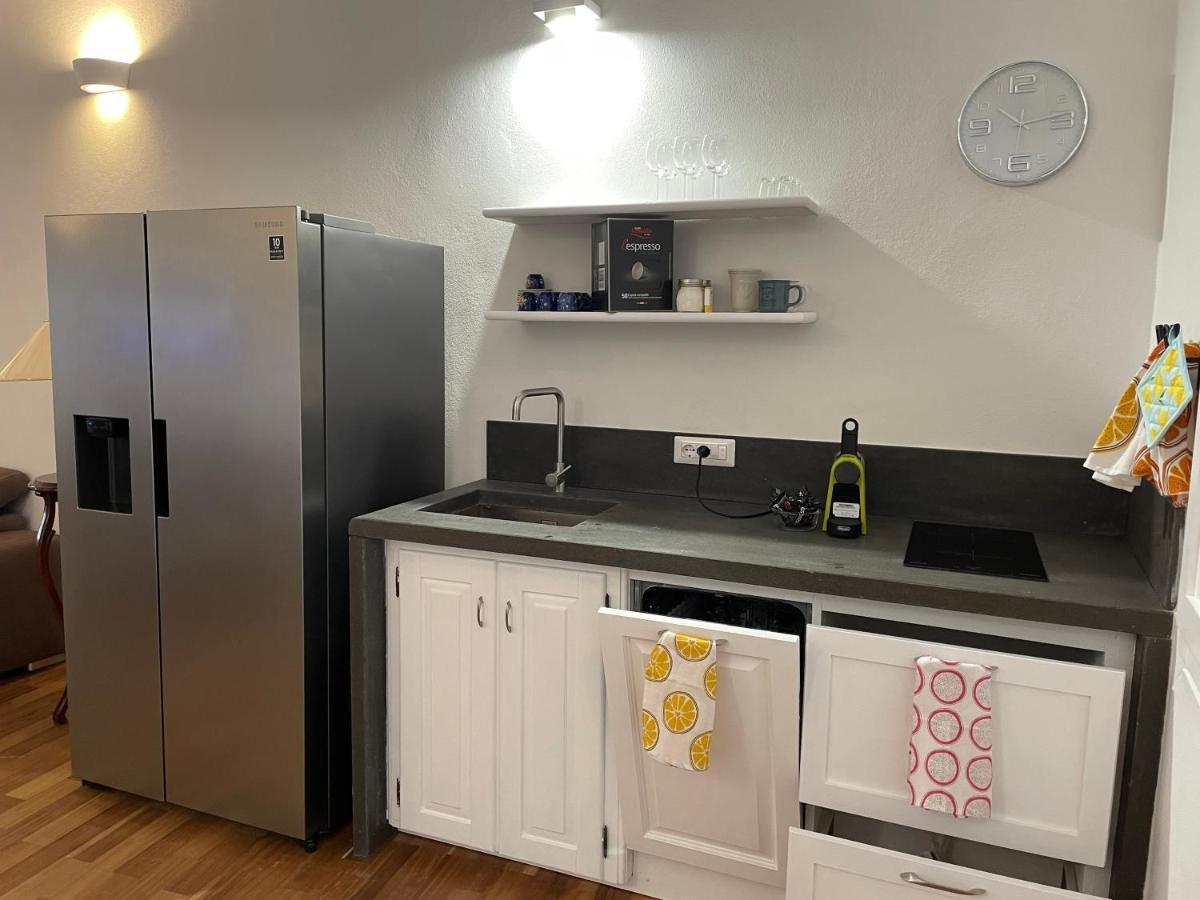 Aida Apartment กาญารี ภายนอก รูปภาพ